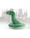 Plišana figura The Noble Collection Movies: Harry Potter - Slytherin's Mascot, 19 cm - 4t