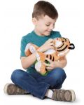 Plišana igračka Melissa & Doug - Beba tigar, s dodacima - 3t