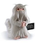 Plišana figura Noble Collection Movies: Fantastic Beasts - Demiguise, 28 cm - 2t