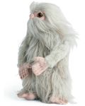 Plišana figura Noble Collection Movies: Fantastic Beasts - Demiguise, 28 cm - 3t