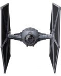 Sastavljeni model Revell Kozmički: Star Wars - TIE - 2t