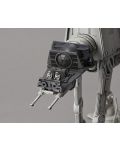 Sastavljeni model Revell Kozmički: Star Wars - AT-AT - 2t