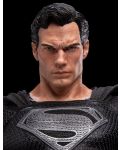 Kipić Weta DC Comics: Justice League - Superman (Black Suit), 65 cm - 7t