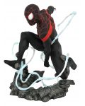 Kipić Diamond Select Marvel: Spider-Man - Miles Morales (Premier Collection), 23 cm - 2t