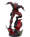 Kipić Sideshow Marvel: Deadpool - Deadpool (Premium Format), 52 cm - 1t