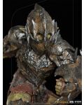 Kipić Iron Studios Movies: Lord of The Rings - Armored Orc, 20 cm - 6t